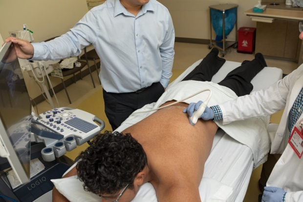 Stanford pain specialists using ultrasound